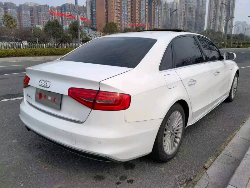 宜昌16年奧迪A4L9