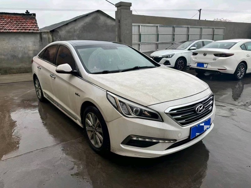 湖州15年現代索納塔九2