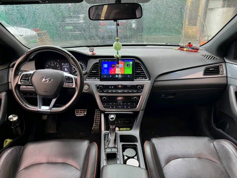 湖州15年現代索納塔九4