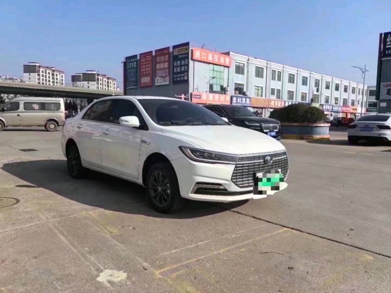 枣庄23年比亚迪秦2