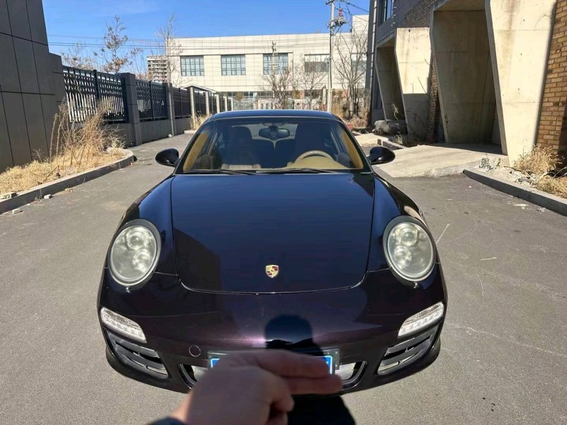 济南11年保时捷9111