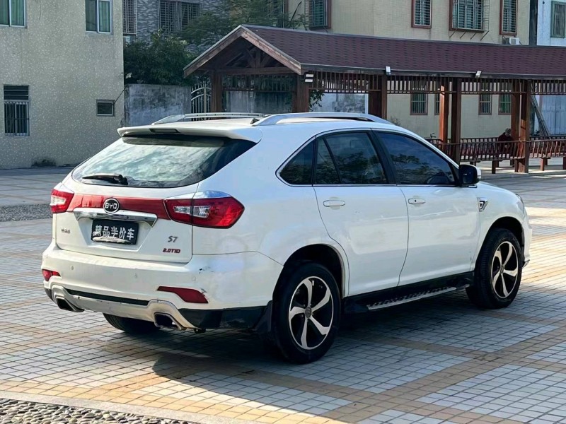 深圳15年比亚迪S75