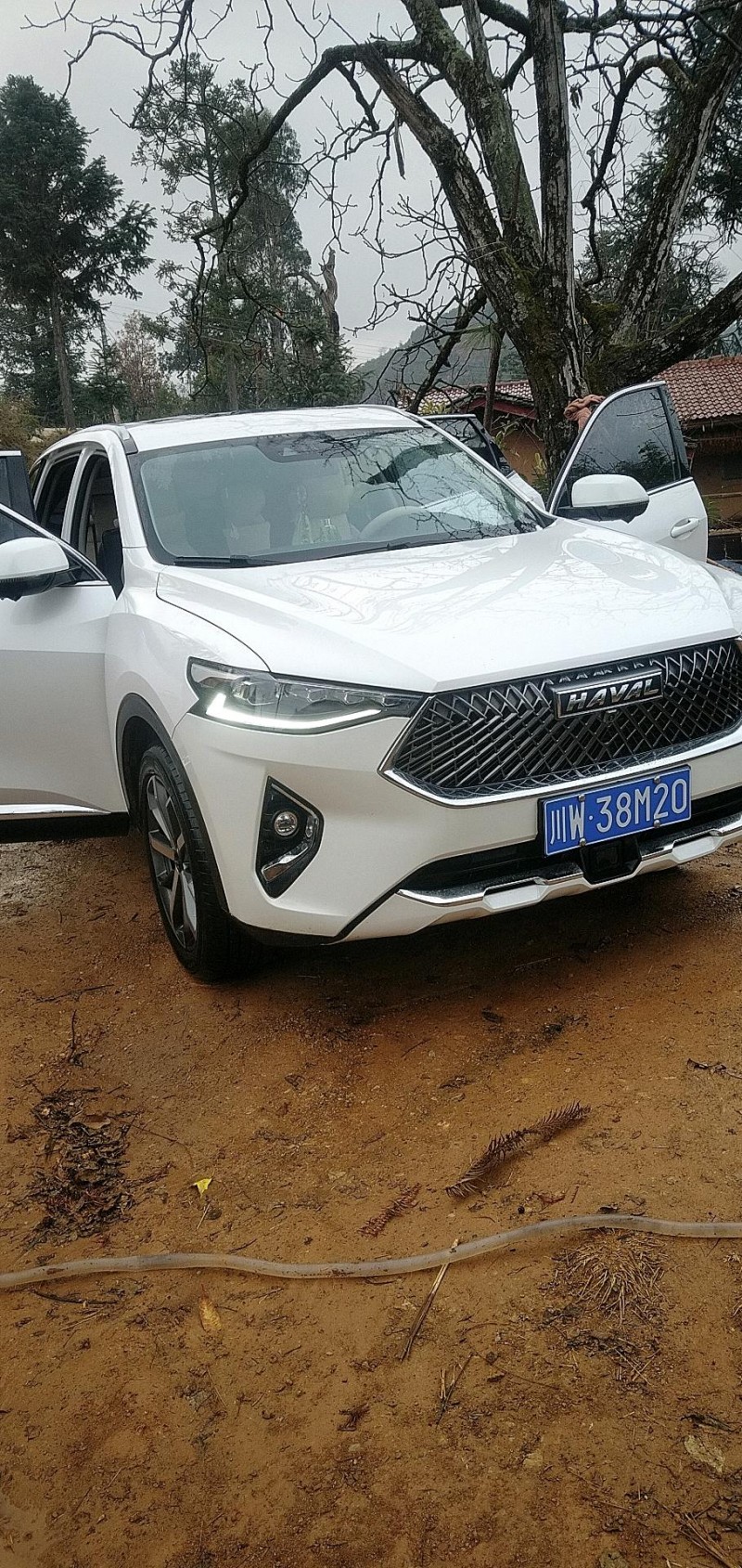 凉山21年哈弗F72