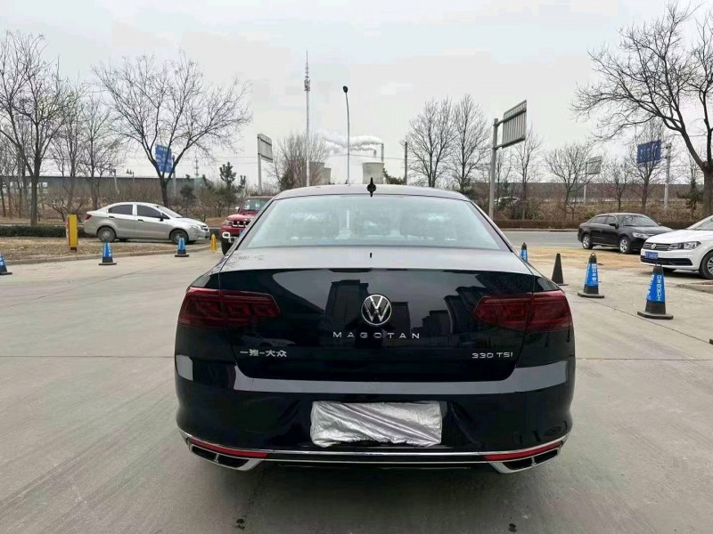 邯郸23年大众迈腾4