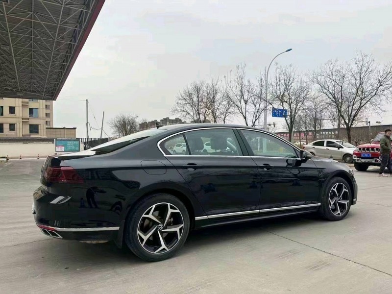 邯郸23年大众迈腾5