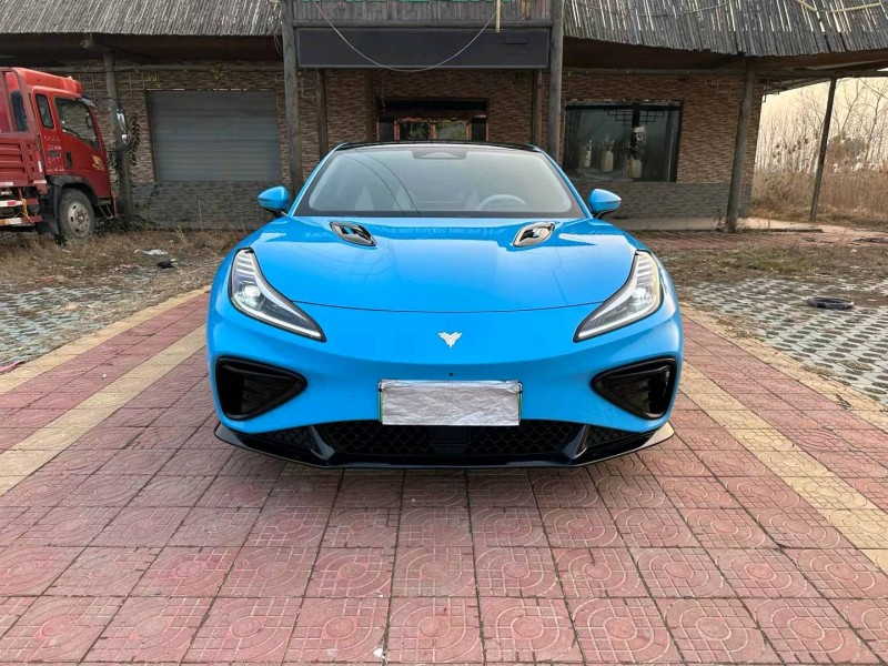 常州23年哪吒GT1