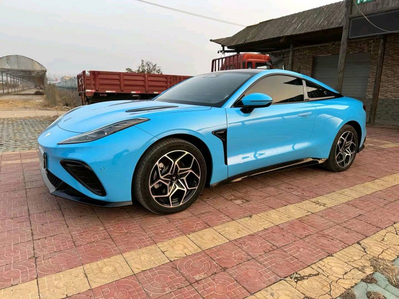 常州23年哪吒GT9