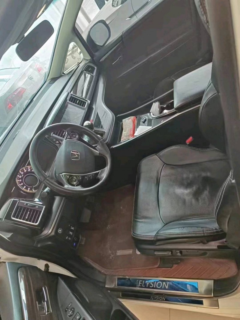 石家庄18年本田艾力绅2