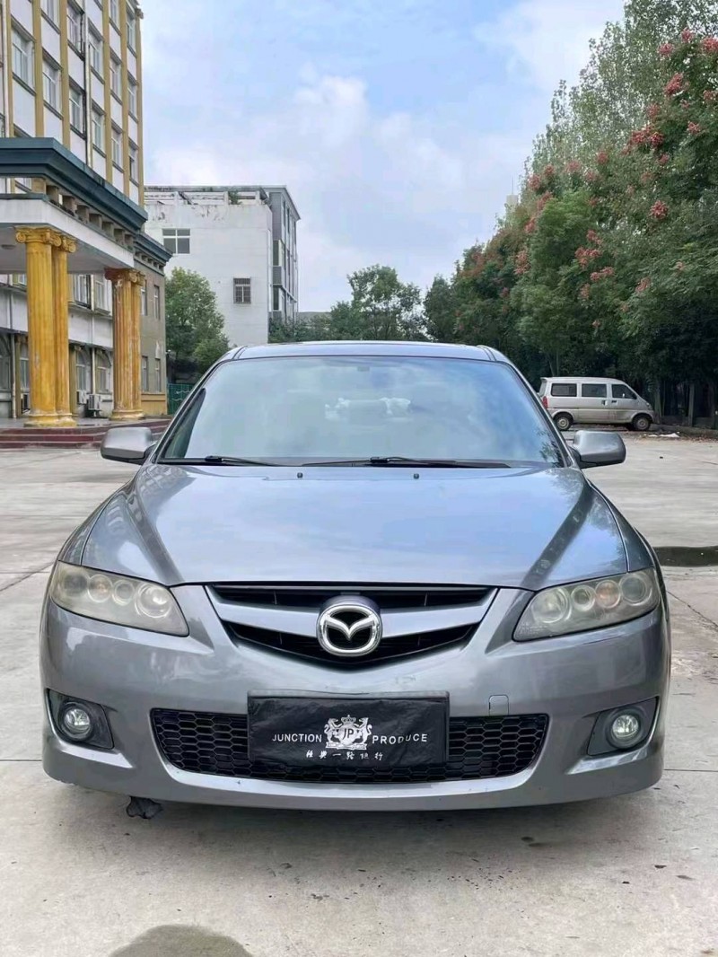 襄阳13年马自达61