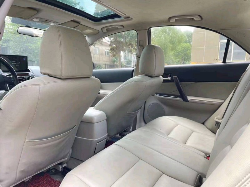 襄阳13年马自达64