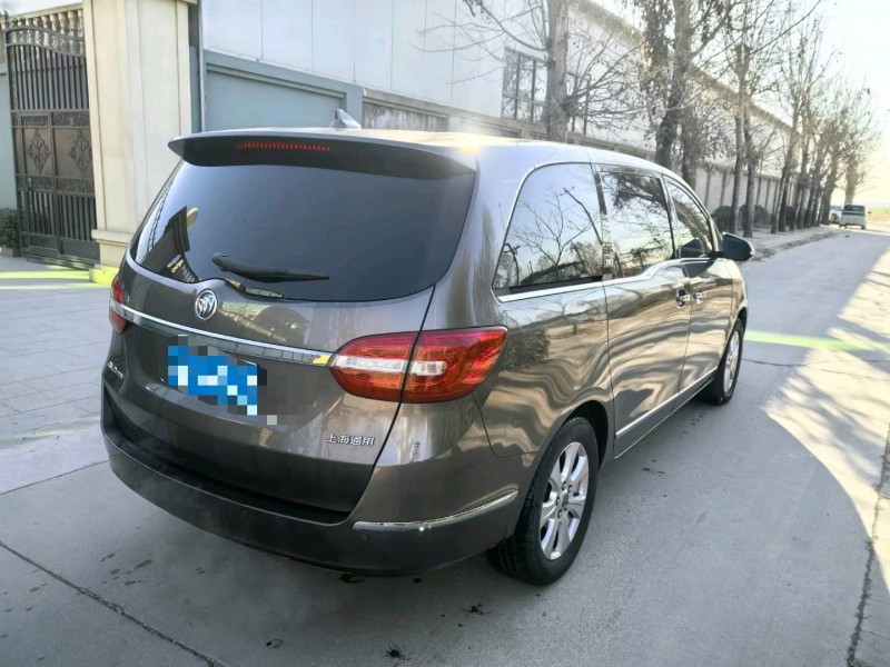 保定14年别克GL88