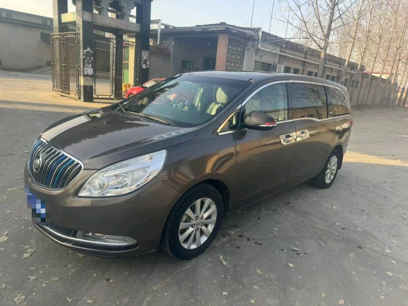 保定15年别克GL83