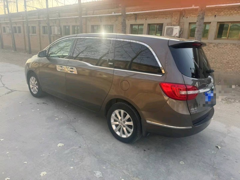 保定15年别克GL87