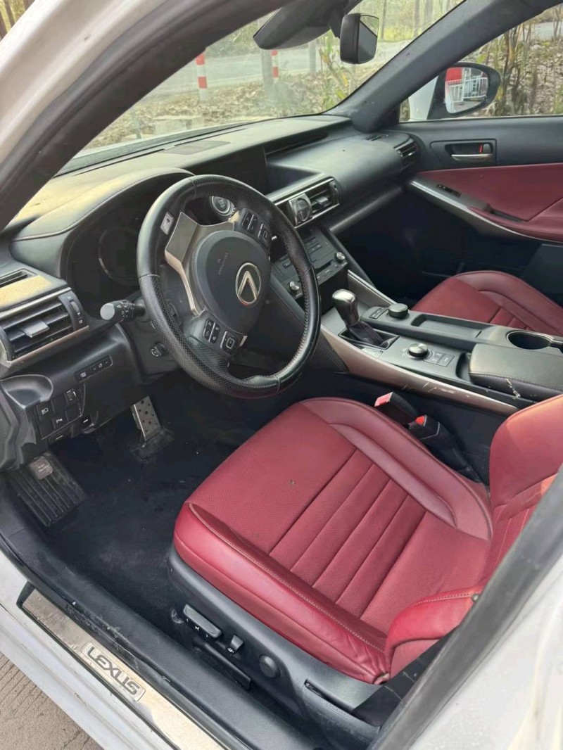 宿州18年雷克萨斯IS4