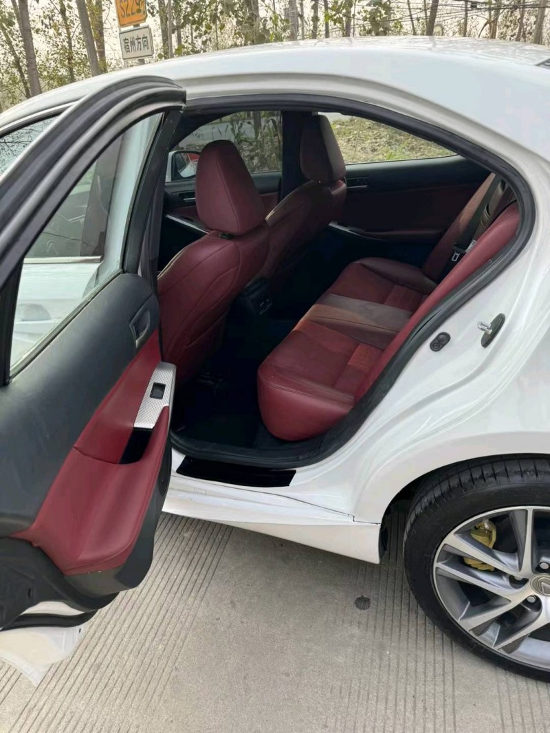 宿州18年雷克萨斯IS7