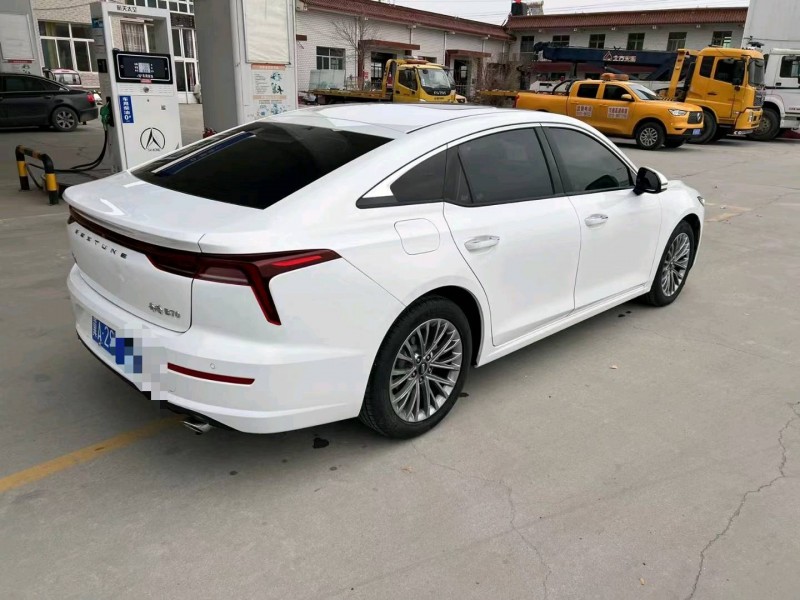 保定23年奔腾B704