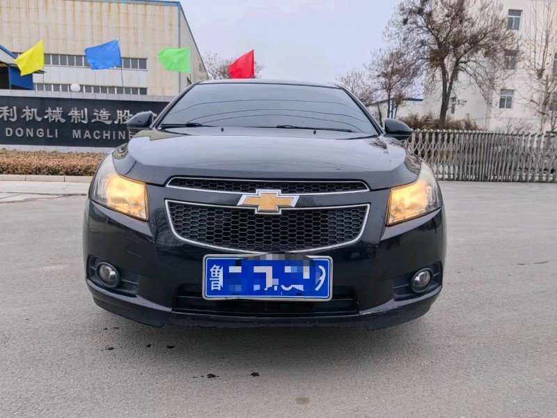保定12年雪佛兰科鲁兹1