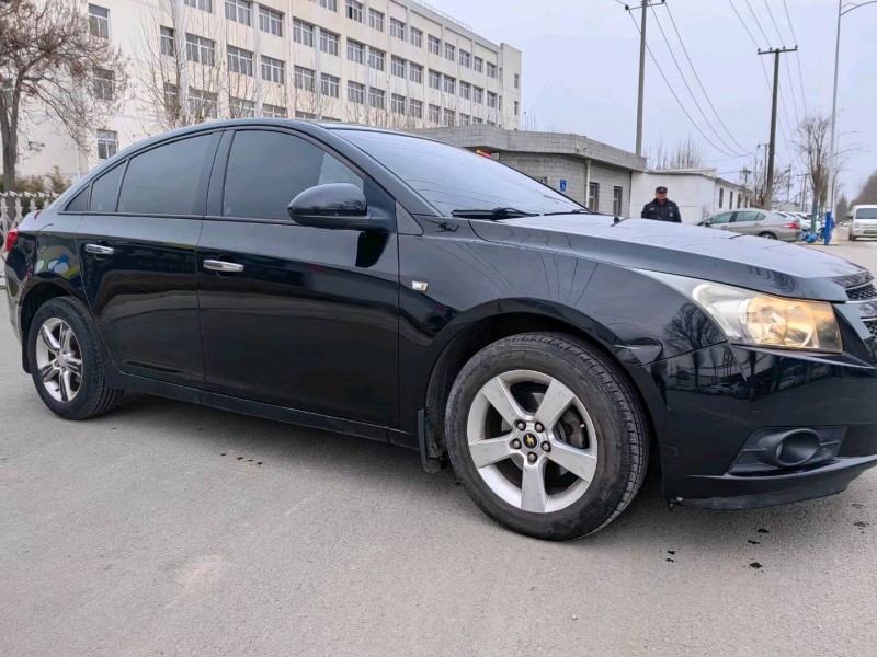 保定12年雪佛兰科鲁兹3