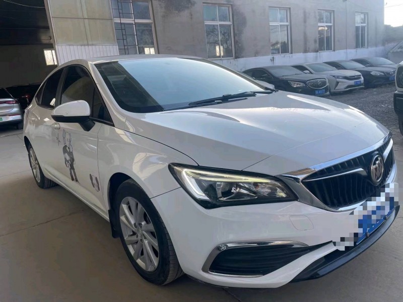 保定18年别克威朗3