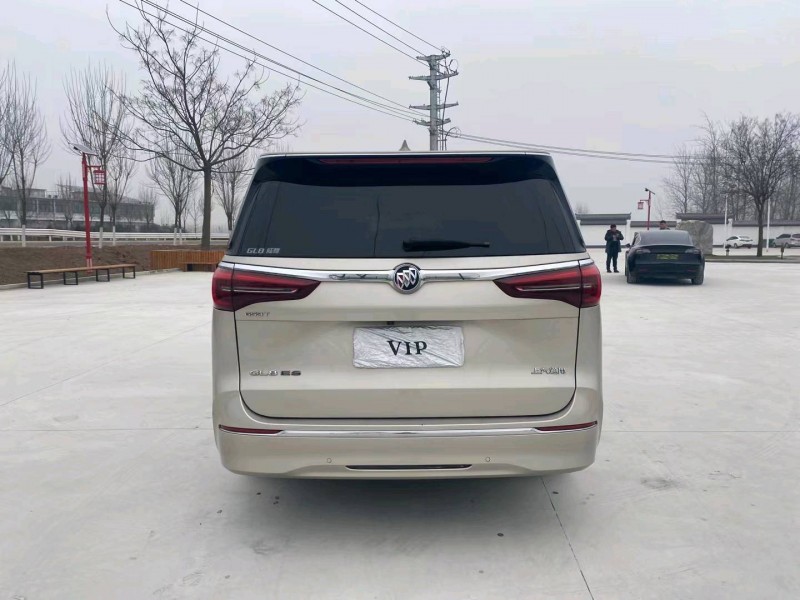 苏州21年别克GL83