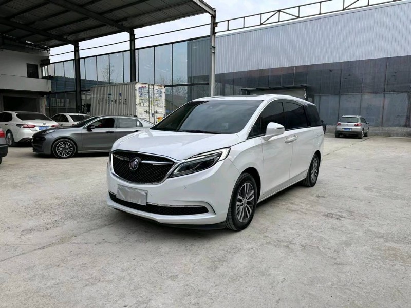 徐州18年别克GL82