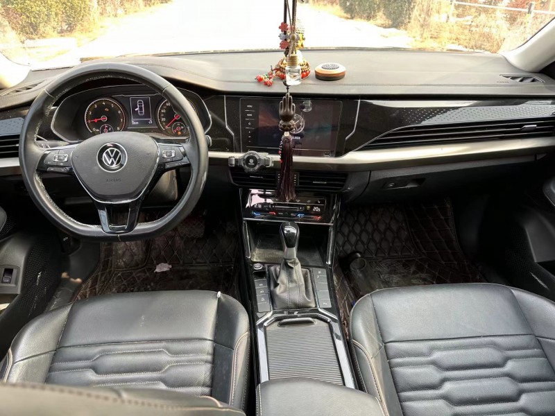 济宁20年大众帕萨特7