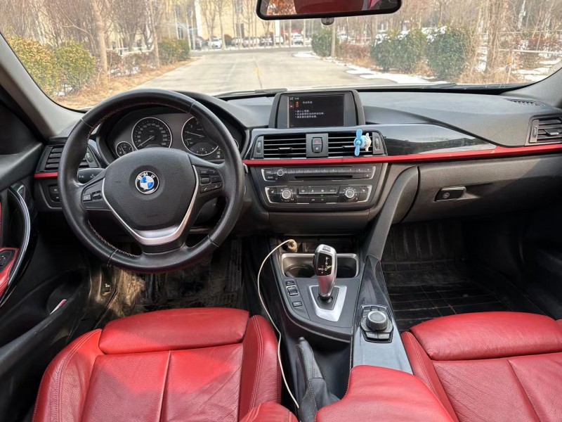 济宁14年宝马3系6