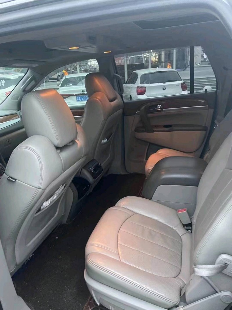 广州10年别克昂科雷4