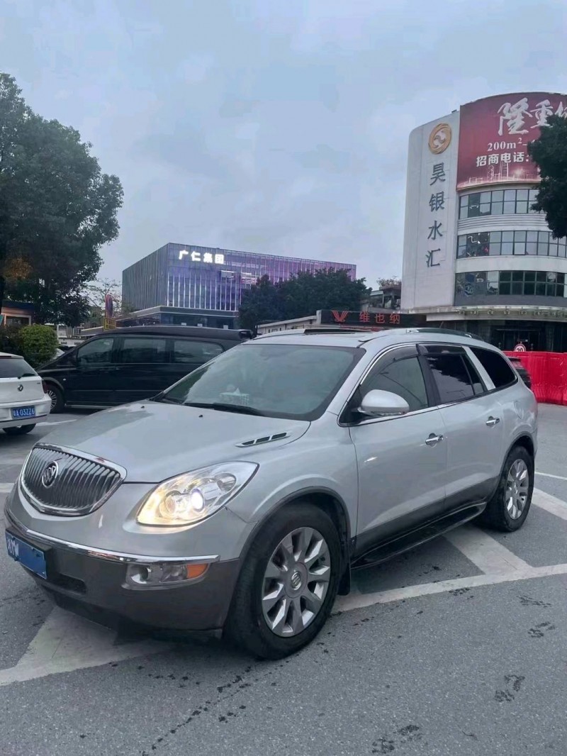 广州10年别克昂科雷6