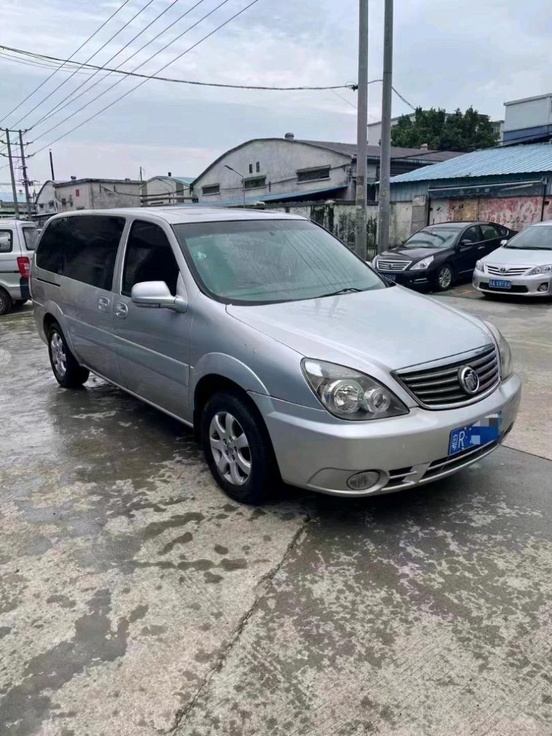 广州08年别克GL82