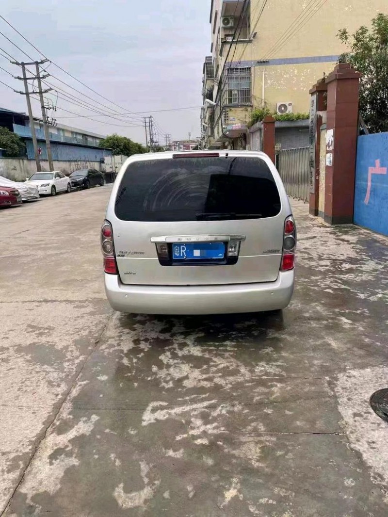 广州08年别克GL88