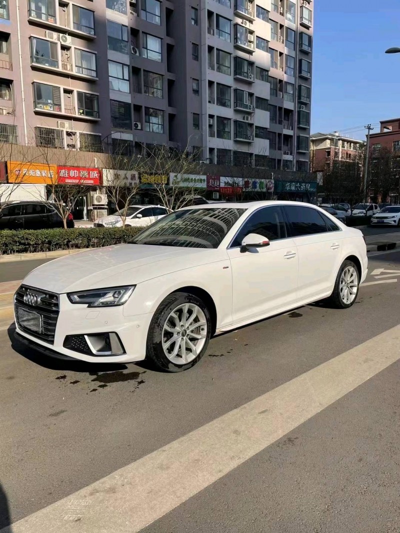 石家庄19年奥迪A4L3