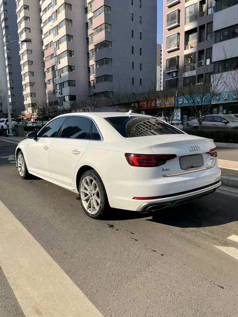 石家庄19年奥迪A4L4