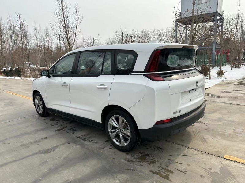 济宁24年奔腾nat5