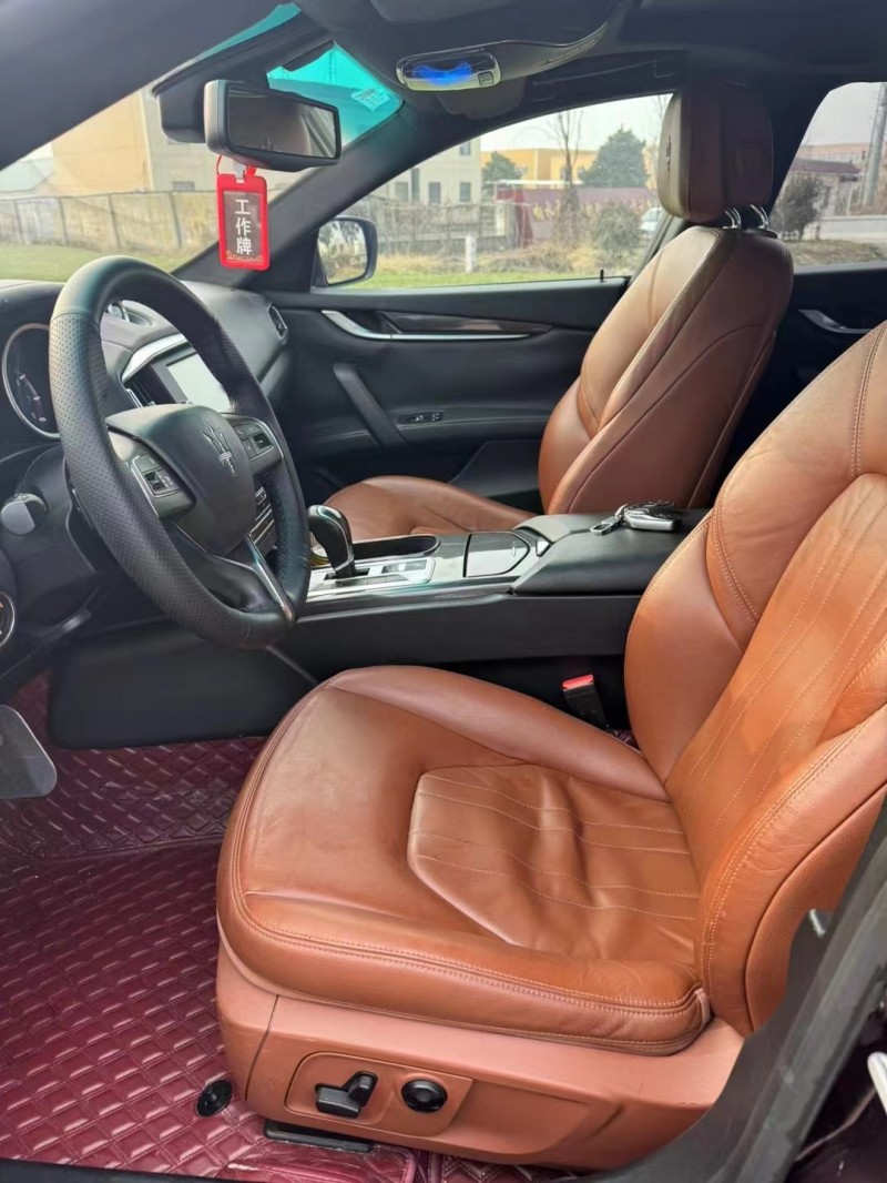 济宁17年玛莎拉蒂Ghibli8