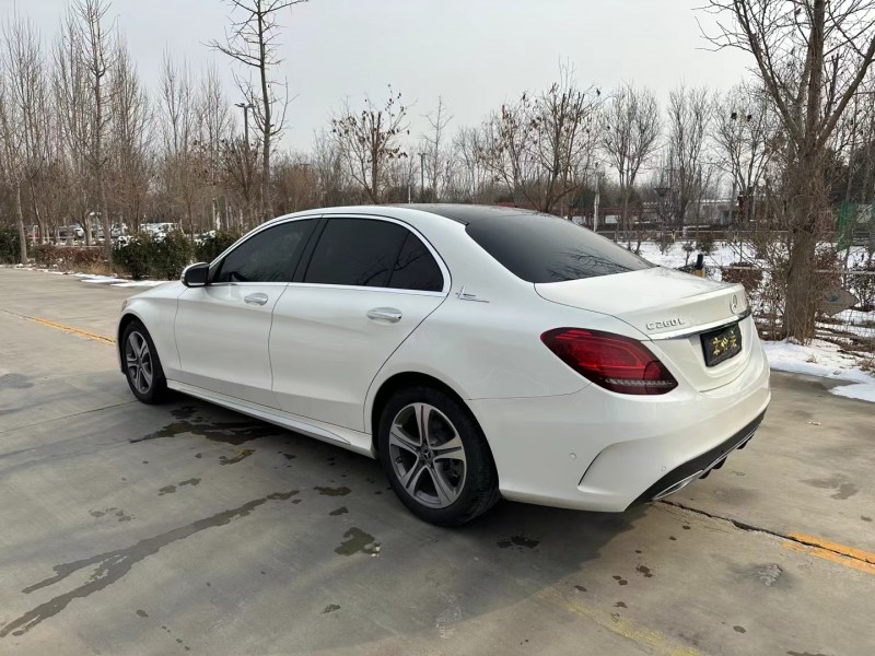 济宁20年奔驰C5