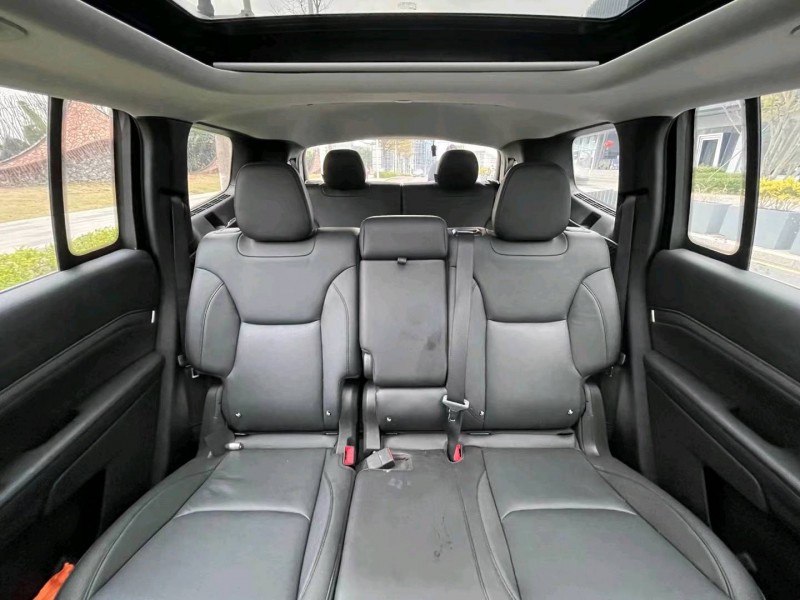 深圳22年Jeep指挥官6