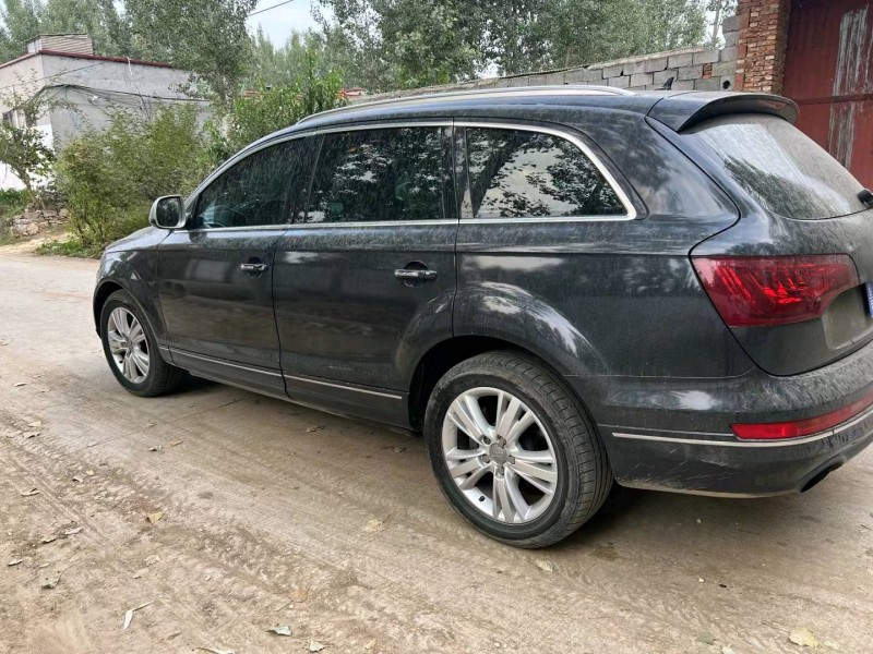 济南11年奥迪Q79