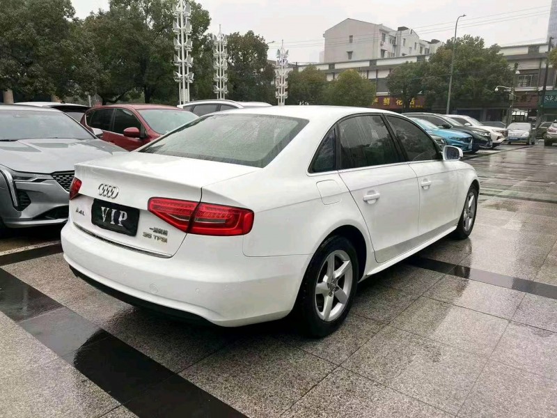 常州13年奥迪A4L4
