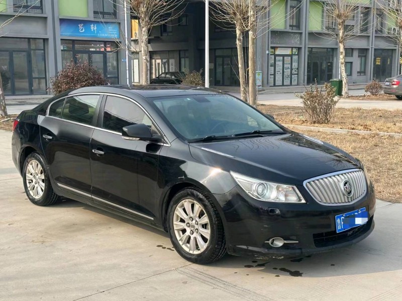 东营11年别克君越2