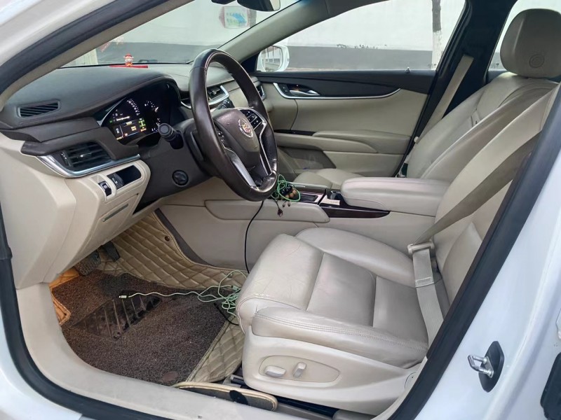 济宁15年凯迪拉克XTS7