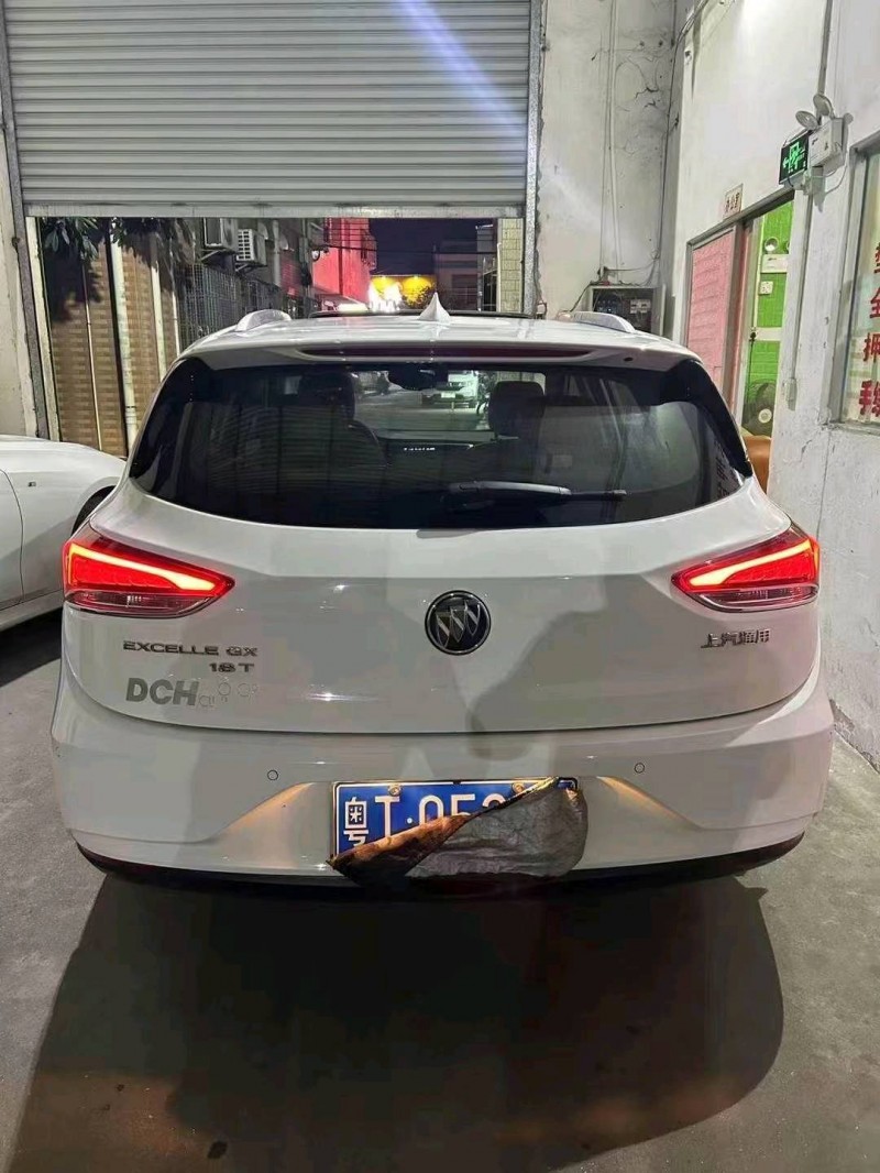 汕头19年别克阅朗3