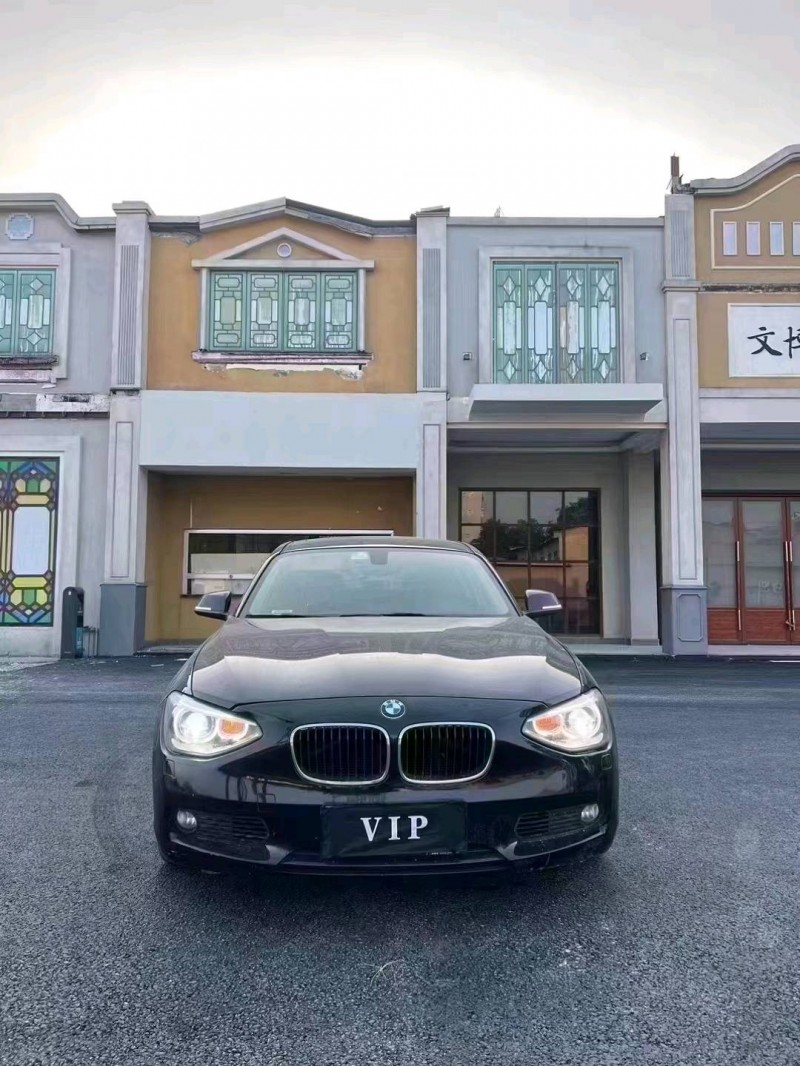广州13年宝马1系1