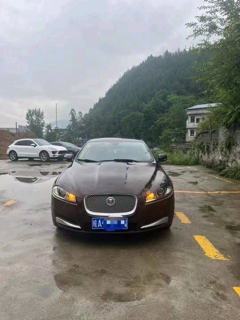 重庆13年捷豹XF1
