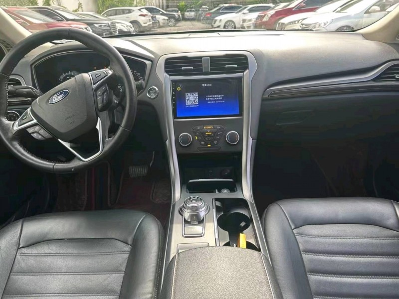 重庆18年福特蒙迪欧7