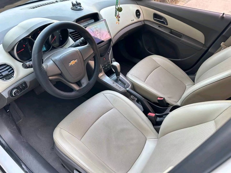 济宁15年雪佛兰科鲁兹6