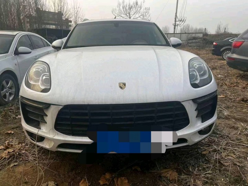 淄博15年保时捷Macan1