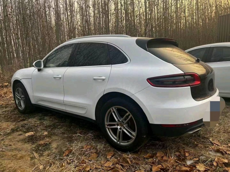 淄博15年保时捷Macan3