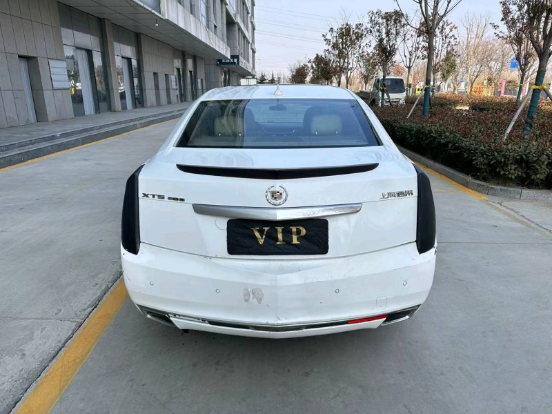 济宁14年凯迪拉克XTS9