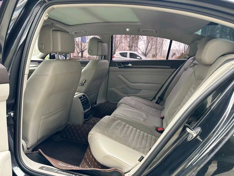 济宁16年大众迈腾4